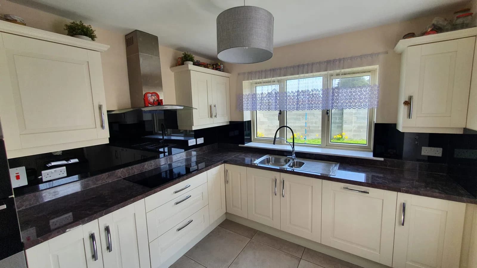 Kitchen glass splashback installation in Dublin, gallery image 20