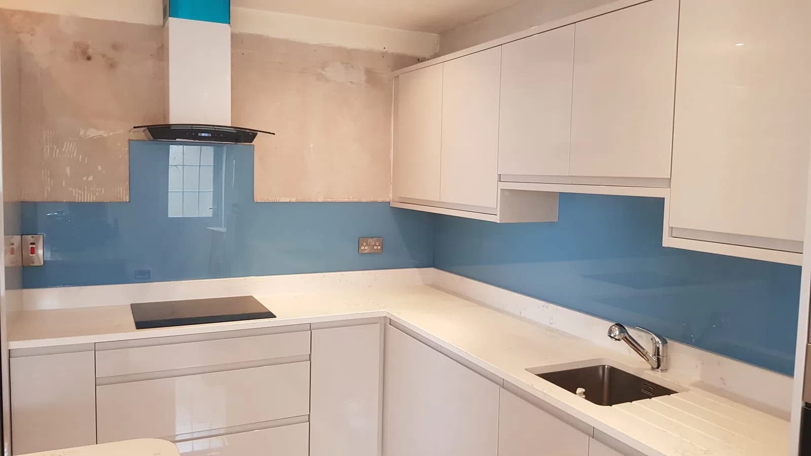 Kitchen glass splashback installation in Dublin, gallery image 36