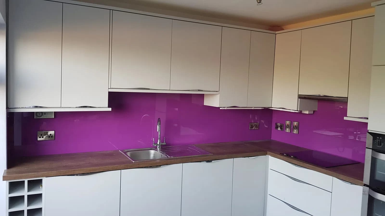 Kitchen glass splashback installation in Dublin, gallery image 37