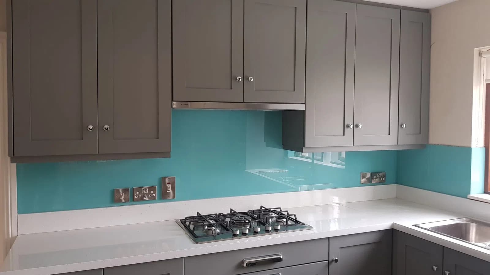 Kitchen glass splashback installation in Dublin, gallery image 47