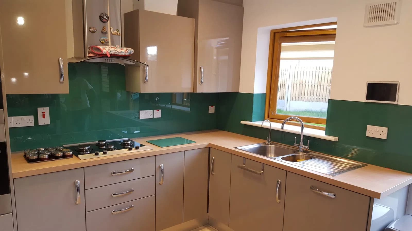 Kitchen glass splashback installation in Dublin, gallery image 55