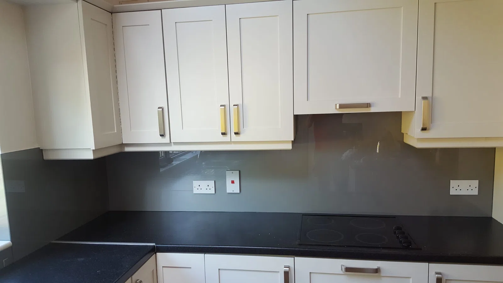 Kitchen glass splashback installation in Dublin, gallery image 61